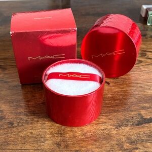 MAC STUDIO FIX PRO SET & BLUR- loose powder Limited edition Gift Box